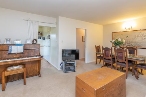 Photo of property in 2/2a Chilcombe Street, Ilam, Christchurch, 8041