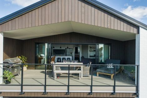 Photo of property in 11a Mana Street, Otumoetai, Tauranga, 3110