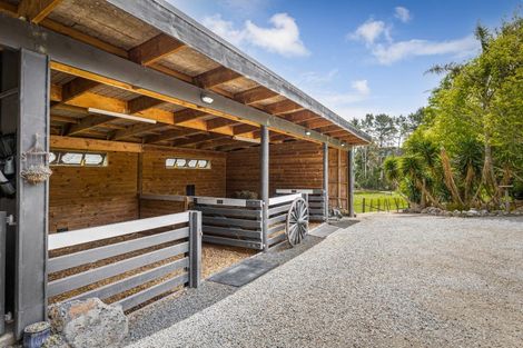 Photo of property in 229 Taylor Road, Waimauku, 0882