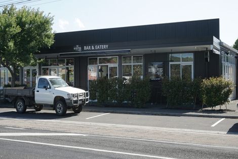 Photo of property in 72 Kaipara Portage Road, Riverhead, 0820