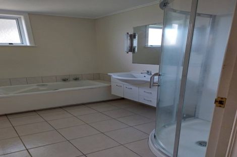 Photo of property in 235 Beach Road, Campbells Bay, Auckland, 0630