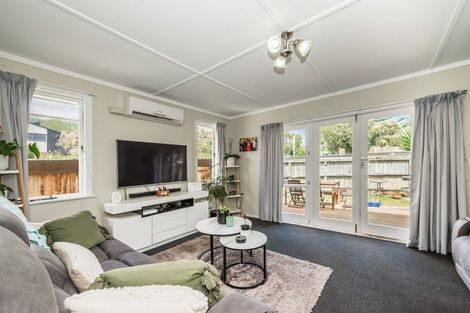 Photo of property in 2 Riwai Street, Paraparaumu, 5032