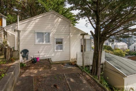 Photo of property in 10 Colville Street, Newtown, Wellington, 6021