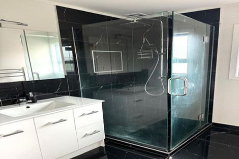 Photo of property in 32 Wai Iti Place, Clendon Park, Auckland, 2103