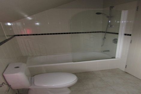 Photo of property in 15/64 Schnapper Rock Road, Schnapper Rock, Auckland, 0632