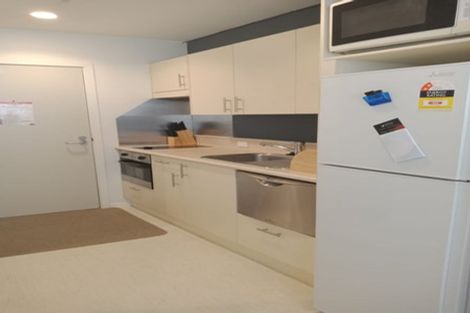 Photo of property in Terrace Heights Apartments, 2/163p The Terrace, Wellington Central, Wellington, 6011