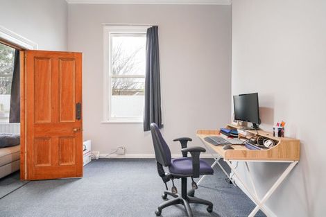 Photo of property in 80 Park Street, Winton, 9720