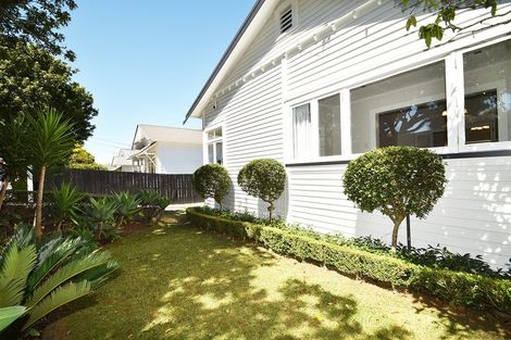 Photo of property in 28 Wairere Avenue, Mount Albert, Auckland, 1025