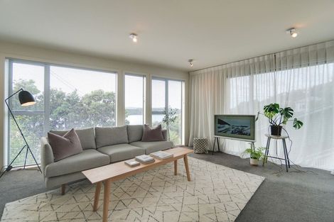 Photo of property in 44 Maida Vale Road, Roseneath, Wellington, 6011