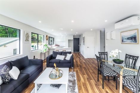 Photo of property in 14a Rosalind Road, Glenfield, Auckland, 0629