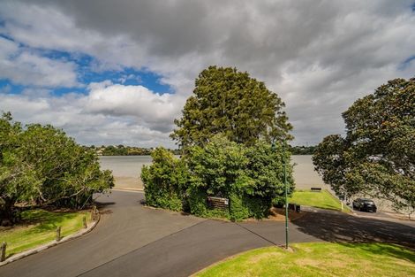 Photo of property in 1/99 Ireland Road, Mount Wellington, Auckland, 1060