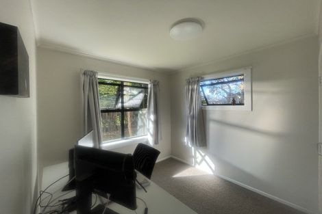Photo of property in 17 Kelkirk Street, Kelston, Auckland, 0602