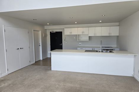 Photo of property in 2d/136 Stancombe Road, Flat Bush, Auckland, 2016