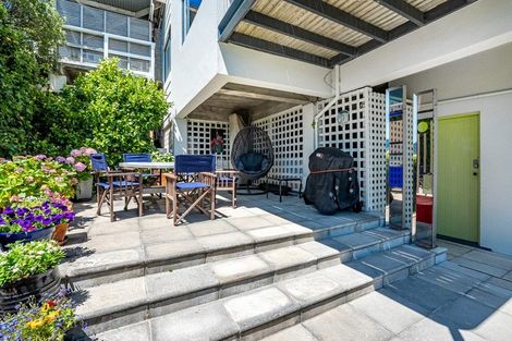 Photo of property in 40b The Crescent, Roseneath, Wellington, 6011