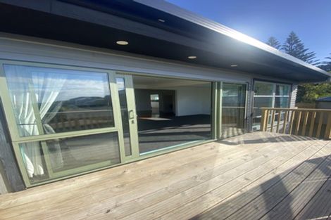 Photo of property in 31 View Road, Titahi Bay, Porirua, 5022