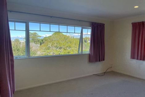 Photo of property in 49a Wyoming Avenue, Murrays Bay, Auckland, 0630