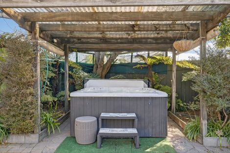 Photo of property in 4 Windward Lane, Bromley, Christchurch, 8062