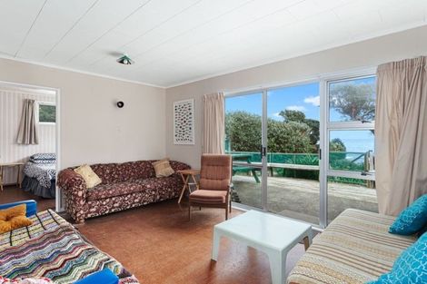 Photo of property in 10 Para-rauaruhe Crescent, Te Kaha, 3199