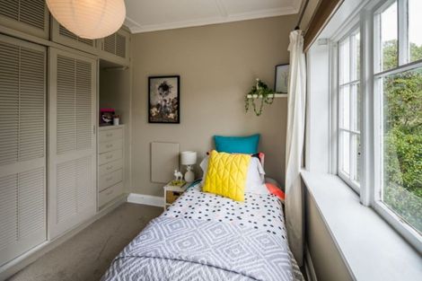 Photo of property in 52a Creswick Terrace, Northland, Wellington, 6012