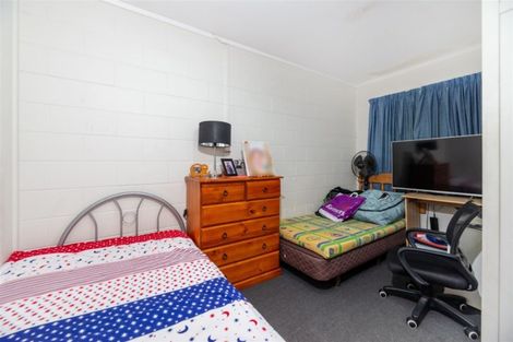 Photo of property in 6/13 Seabrook Avenue, New Lynn, Auckland, 0600