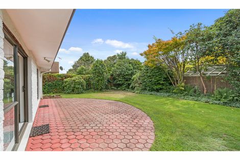 Photo of property in 28 Montclare Avenue, Ilam, Christchurch, 8041