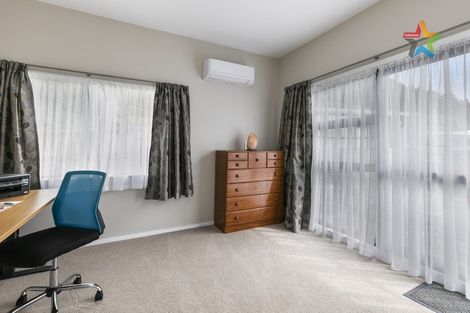 Photo of property in 3/12 Raukawa Street, Stokes Valley, Lower Hutt, 5019