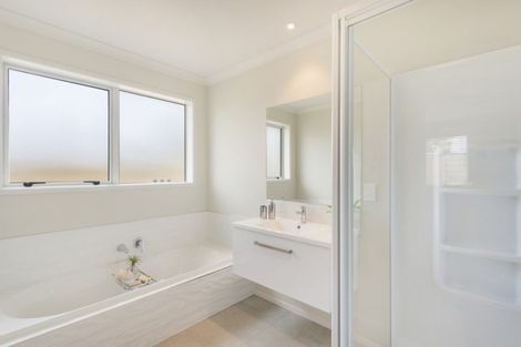 Photo of property in 6b Minchin Crescent, St Andrews, Hamilton, 3200