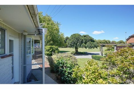 Photo of property in 4/120 Saint James Avenue, Papanui, Christchurch, 8053