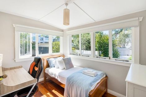 Photo of property in 1/18 Nile Road, Milford, Auckland, 0620