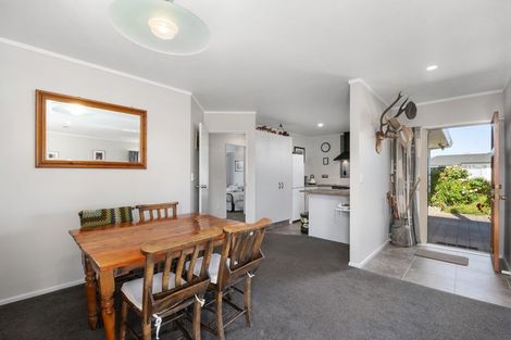Photo of property in 63 Acacia Bay Road, Nukuhau, Taupo, 3330