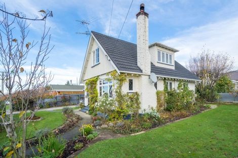 Photo of property in 81 Main Road, Fairfield, Dunedin, 9018