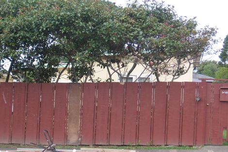 Photo of property in 2/45 Sabulite Road, Kelston, Auckland, 0602