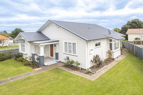 Photo of property in 51 Maxwell Avenue, Durie Hill, Whanganui, 4500