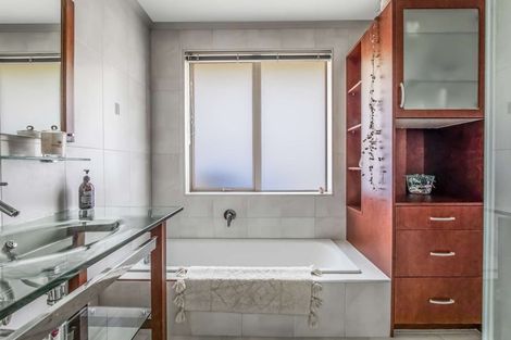 Photo of property in 52 Buxton Place, Ohauiti, Tauranga, 3112