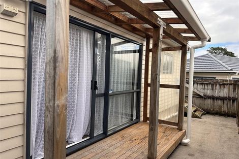 Photo of property in 18 Bolton Place, Otara, Auckland, 2023