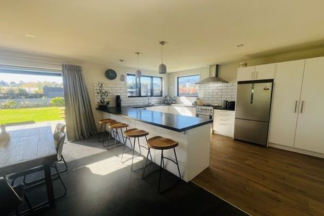 Photo of property in 6 Edna Lane, Lake Hawea, Wanaka, 9382