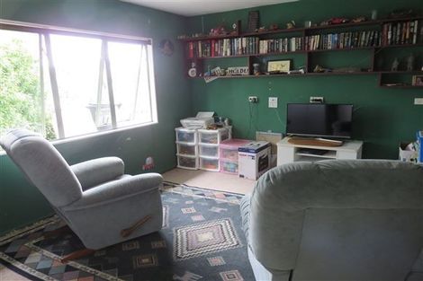 Photo of property in 163b Colwill Road, Massey, Auckland, 0614