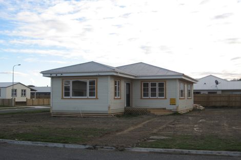 Photo of property in 49 Matene Street, Otaki, 5512