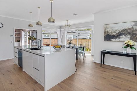 Photo of property in 4 Crompton Avenue, Churton Park, Wellington, 6037