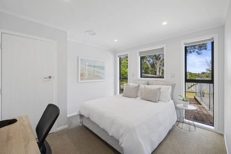 Photo of property in 304 Mangorei Road, Merrilands, New Plymouth, 4312