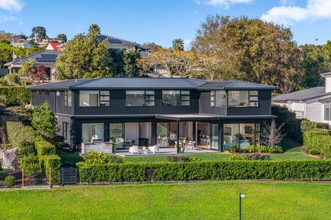 Photo of property in 8 Miran Lane, Red Beach, 0932