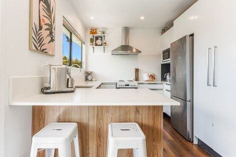 Photo of property in 82 Glenvar Road, Torbay, Auckland, 0630