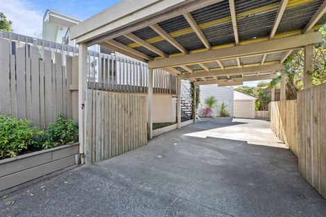 Photo of property in 6 Spinella Drive, Bayview, Auckland, 0629