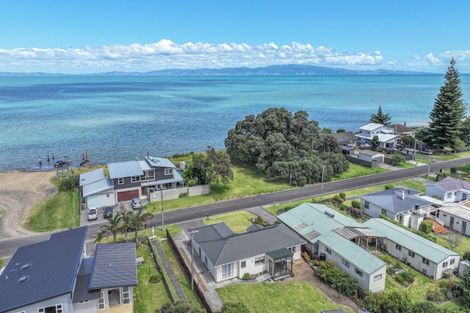 Photo of property in 6 Seaview Avenue, Te Puru, Thames, 3575