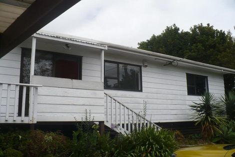 Photo of property in 2/221 Don Buck Road, Massey, Auckland, 0614