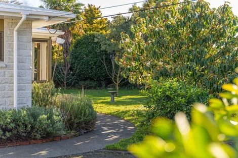 Photo of property in 12 Papawai Road, Greytown, 5712