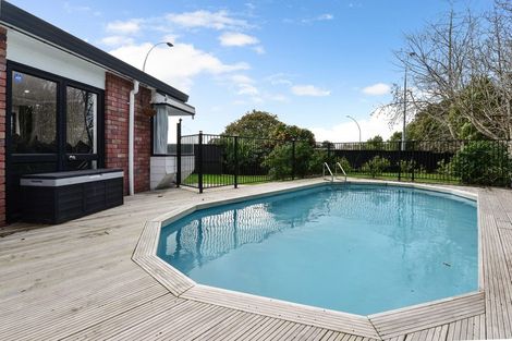 Photo of property in 5 Munro Place, Flagstaff, Hamilton, 3210