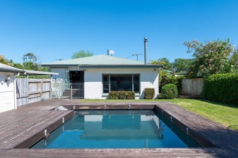 Photo of property in 37 Bettina Road, Fairfield, Hamilton, 3214