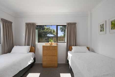Photo of property in 15 Solway Place, Mount Maunganui, 3116