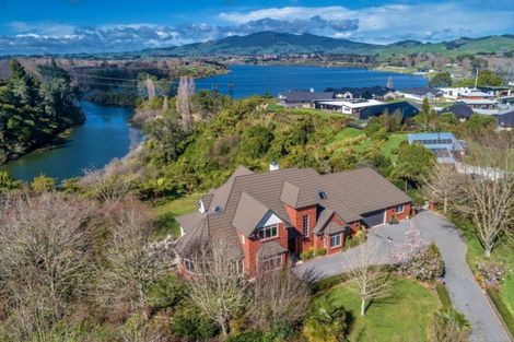 Photo of property in 352 Lake View Drive, Karapiro, Cambridge, 3494